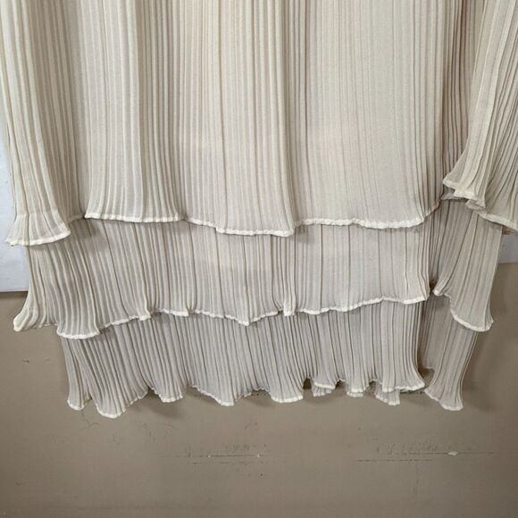 Vintage Cream Pleated Maxi Dress With Ruffled Sleeves & Button Closure Size M - Picture 6 of 10